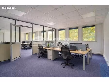 local bureaux 385 m²