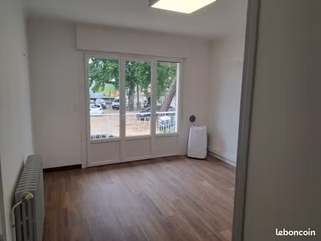 bureau de 15 m² à louer