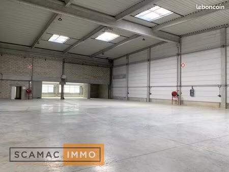 local industriel 1 418 m²