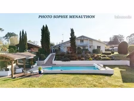 maison 7 pièces 160 m²