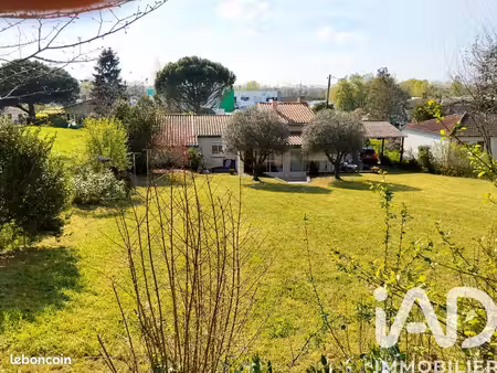 propriété 6 pièces 130 m²