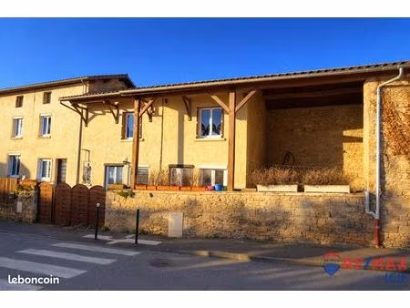 maison de village 5 pièces 157 m²