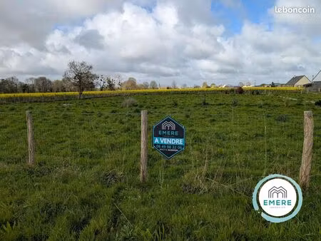 terrain 4807 m² crollon