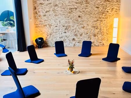 location de salles pour ateliers  cours de bien être  conferences  seminaires. ( aucune lo