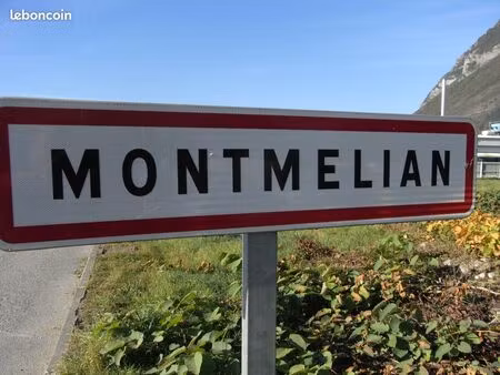 local à montmélian