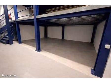 local 100m² sécurisé (blindé) – stockage – valsonne (69)