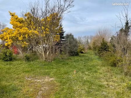 opportunité - terrain 1 200 m² – possibilité 3 maisons ◊