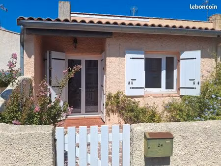 villa meublée 60 m² avec deux terrasses – plage à pied – parking