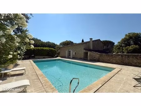 maison avec piscine - terrain 11000m2