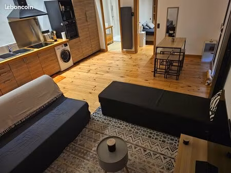 maison avec terrasse portail électrique