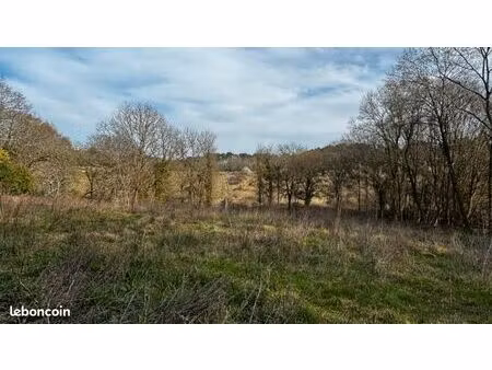 terrain 800 m² fargues