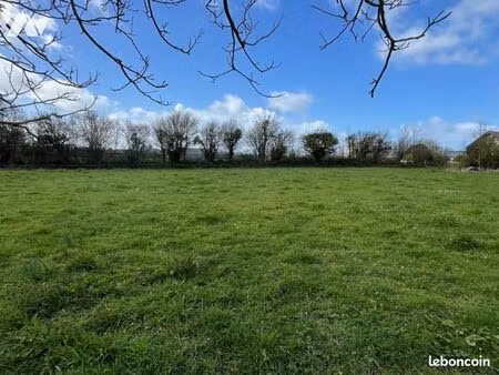 terrain 962 m² herenguerville