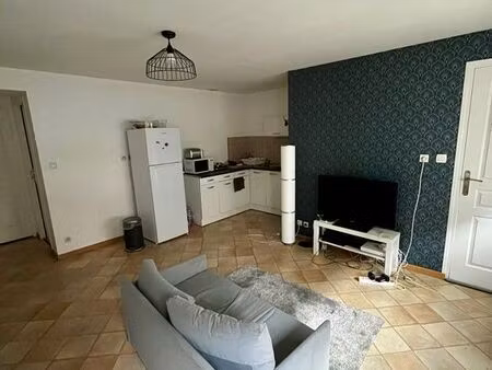 à louer appartement t2 en rdc - bréhal