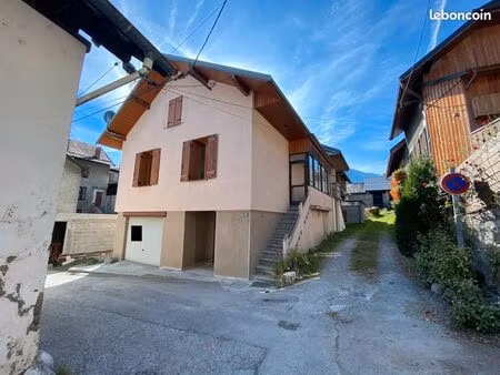 lot de 2 appartements