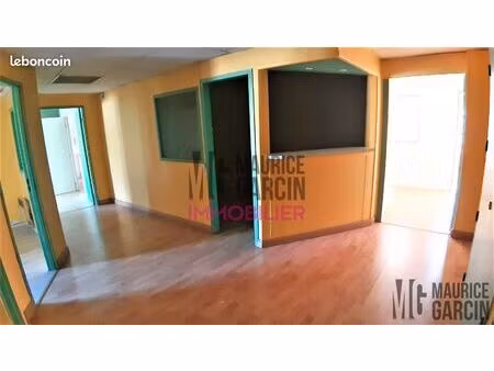 bureaux 150 m² carpentras