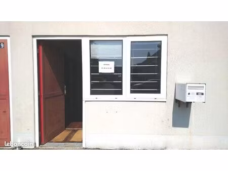 bureaux 25m2 à louer