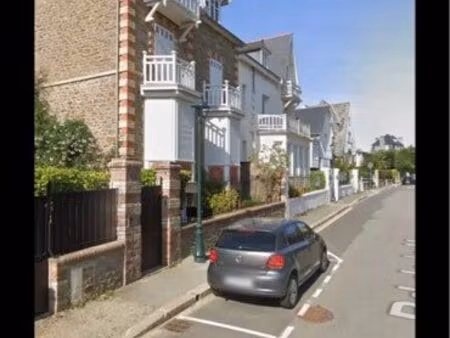 location garage dinard ; hyper centre