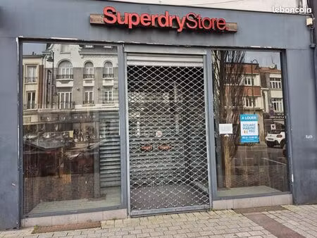 local commercial 110 m²