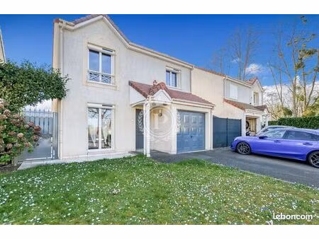 maison 7 pièces 163 m²