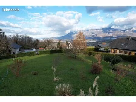 terrain 1000 m² chambéry