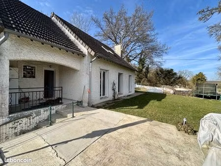 maison 6 pièces 125 m²