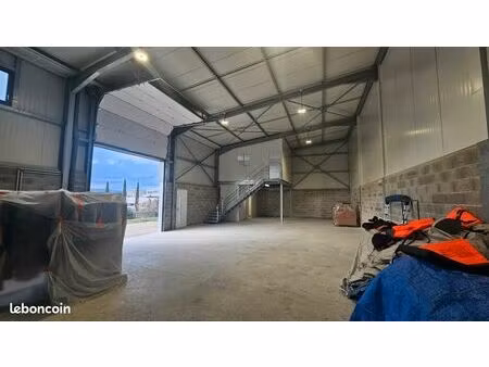 local 200m2 à louer