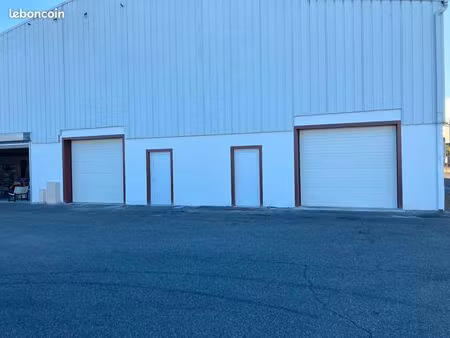 a louer local 85 m2+85m2