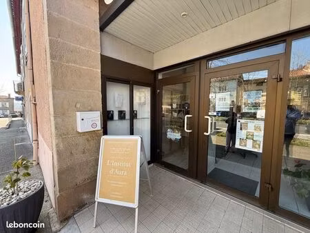 ? local commercial 40 m² – idéal institut de beauté / esthétique