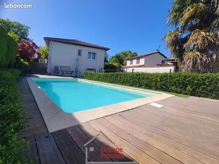 maison 5 pièces 90 m²