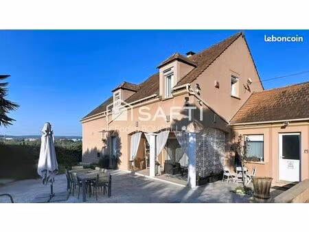 propriété 6 pièces 175 m²