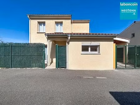 maison 5 pièces 105 m²