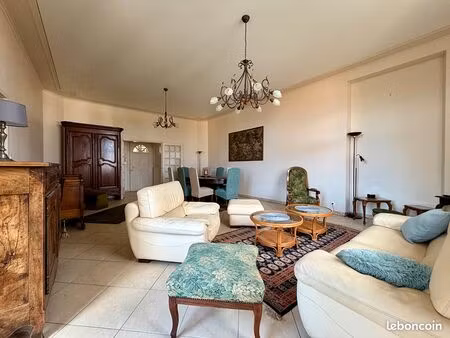 appartement 4 pièces 146 m²