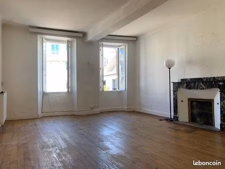 immeuble à hipper centre lannemezan (65300)