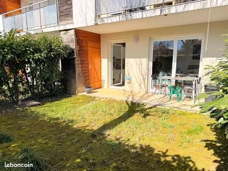 type 2 rez de jardin parking