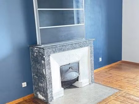 t2 54 m² lumineux – rénové – proche commodités