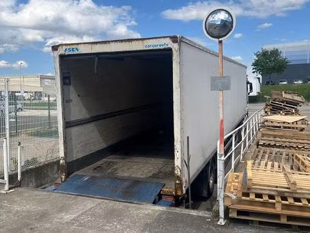 local d'activité chaponnay