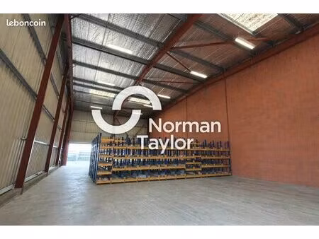 local d'activité 330 m²