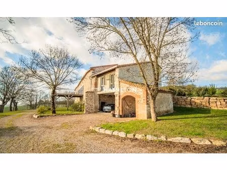 propriété 9 pièces 269 m²