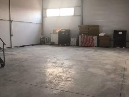 hall de stockage 225m2 + bureau 50m2 à bischwiller