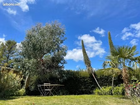 charmante maison meublée rénovée avec jardin – 10 min cherbourg – naval group / orano