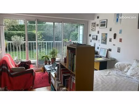 studio 27m² charenton (en bord du bois de vincennes - paris)