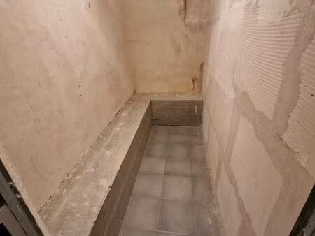 cave saine et très sécurisée bd de magenta