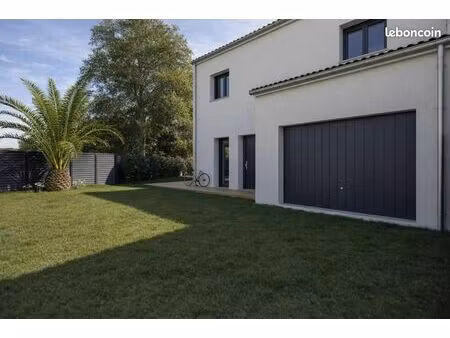 terrain 320 m² les sorinieres