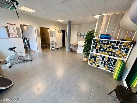 local pour profession de santé – 72 m² – hôpitaux facultés