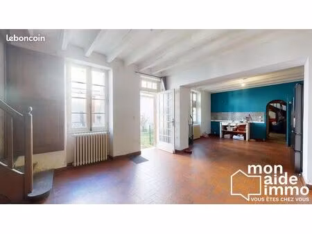 maison 8 pièces 169 m²
