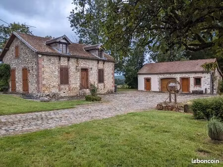 maison à la campagne