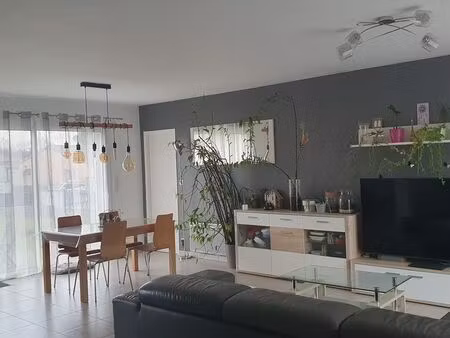 villa t5 avec garage et parking