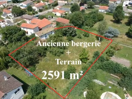 terrain 2 591 m² saint romain le puy
