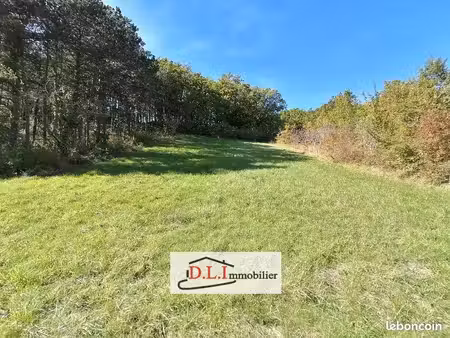 terrain 1059 m² malause
