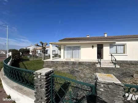 maison 2 pièces 111 m²